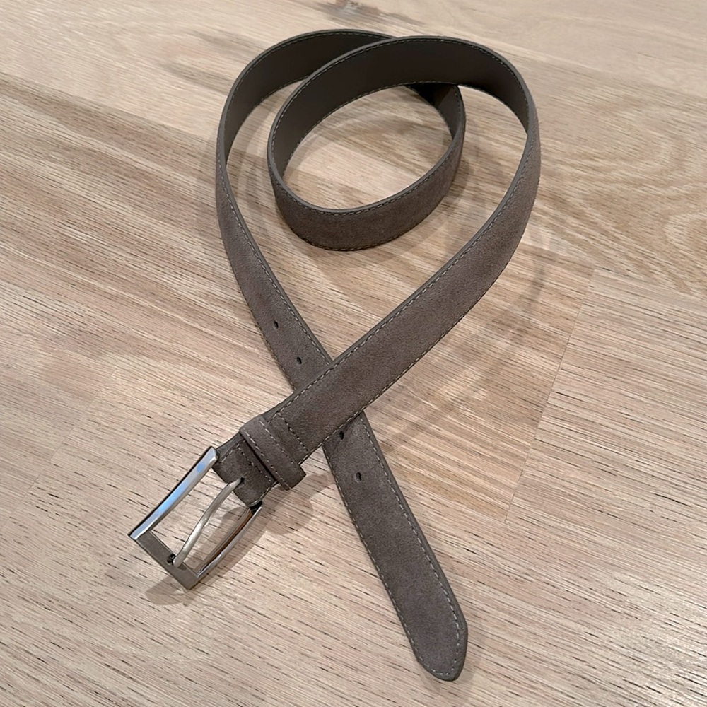 Men’s size 46 Suede material belt
